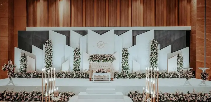 Groom Ware